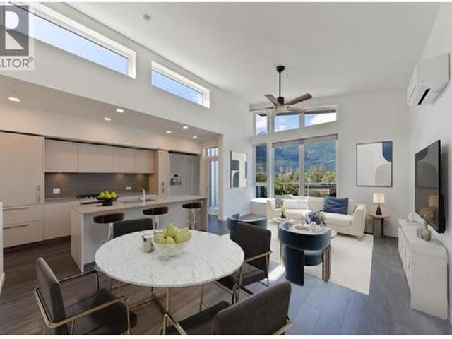 House for sale in Hospital Hill, Area D (Elaho/Garibaldi)