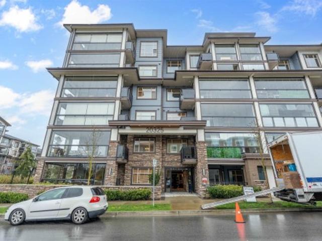 Property for sale in Walnut Grove, British Columbia