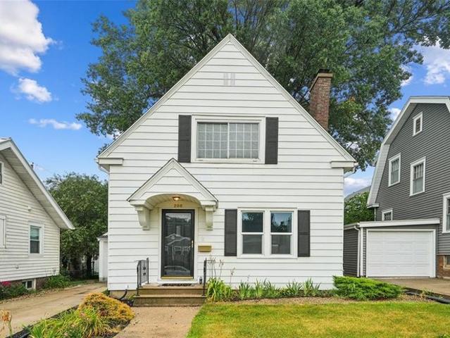 House for sale in Linn, Iowa