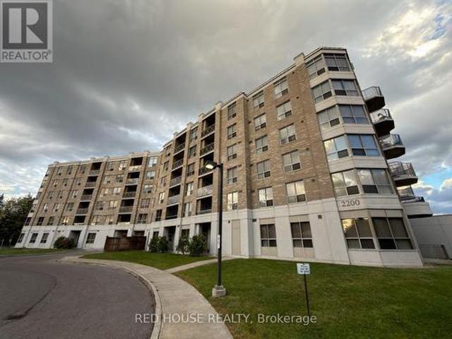 Condo for sale in Markham, Golden Horseshoe