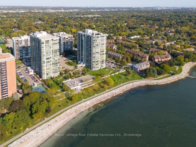 Condo for sale in Oakville, Ontario