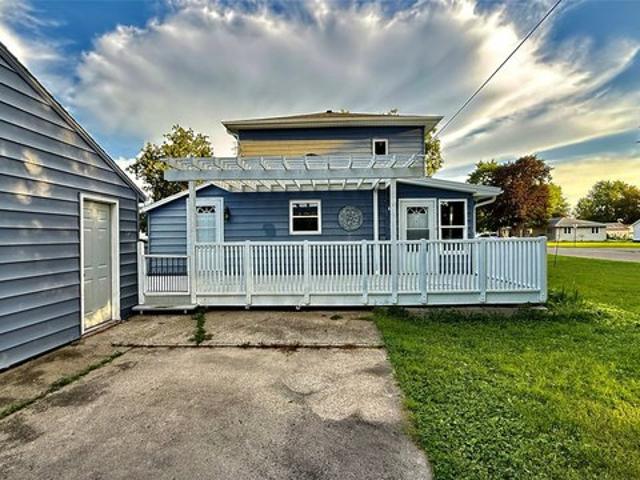House for sale in State Center, Iowa