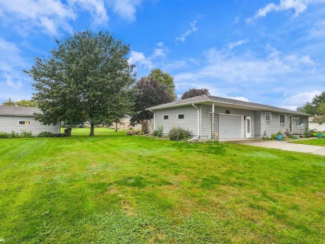 House for sale in State Center, Marshall County