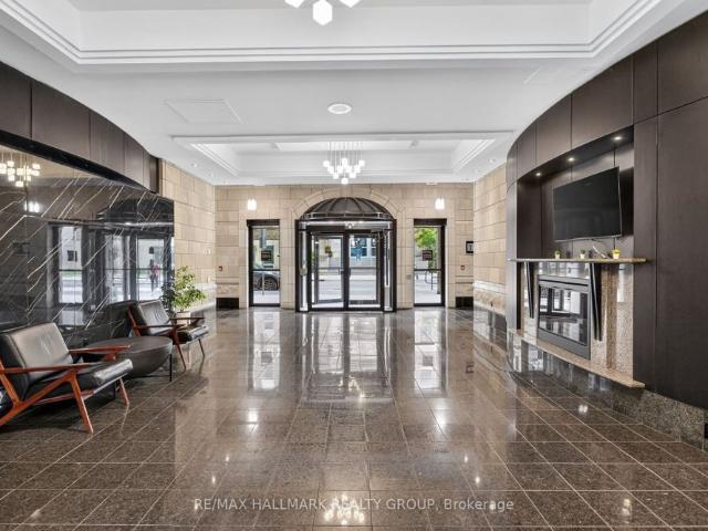 House for rent in Somerset, Ottawa