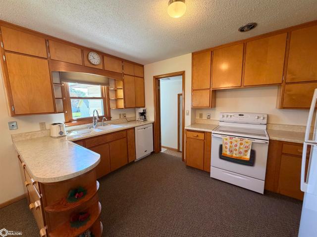 House for sale in Hampton, Iowa