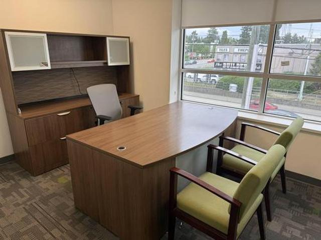 Commercial for rent in Surrey, British Columbia
