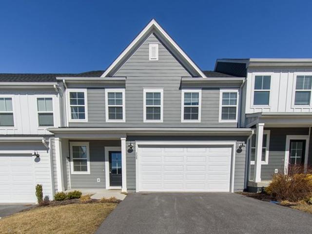 Townhouse for sale in Virginia