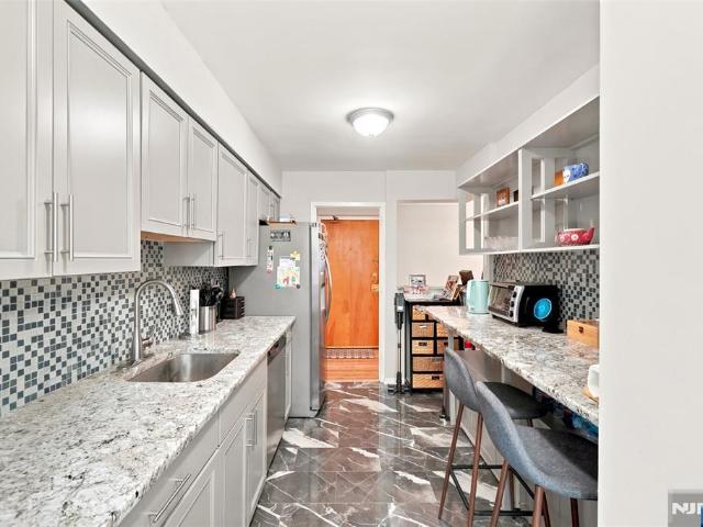 Condo for sale in Hackensack, Bergen County