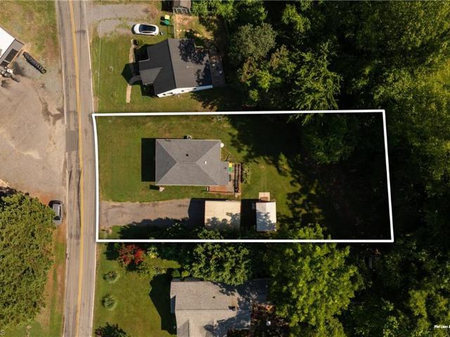 House for sale in Pilot Mountain, North Carolina