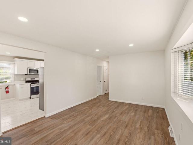 House for sale in Oaklyn, Camden County