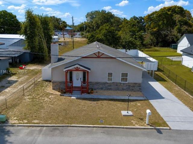 House for sale in Auburndale, Florida
