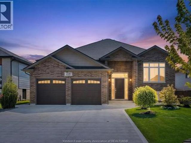 House for sale in Amherstburg, Southwestern Ontario