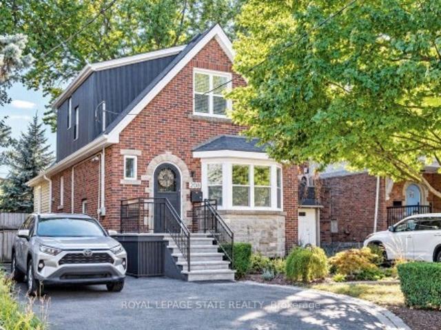 House for sale in Ancaster, Ontario