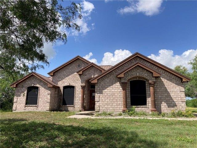 House for sale in Orange Grove, Texas