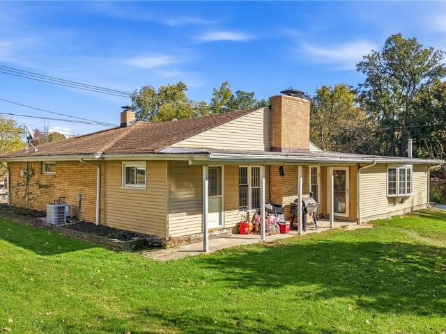 House for sale in Hubbard, Trumbull County