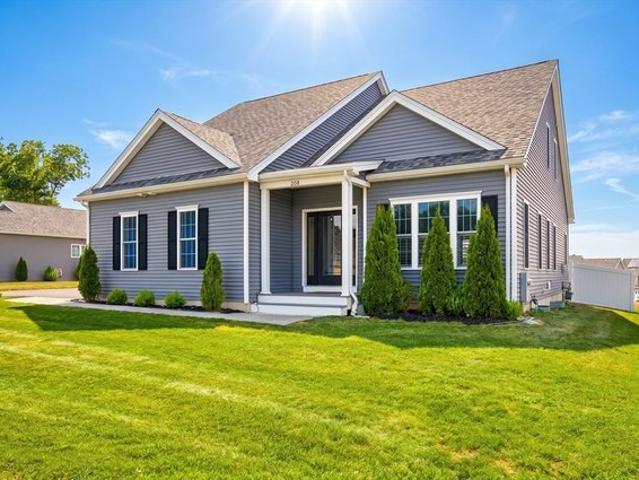 House for sale in North Uxbridge, Massachusetts