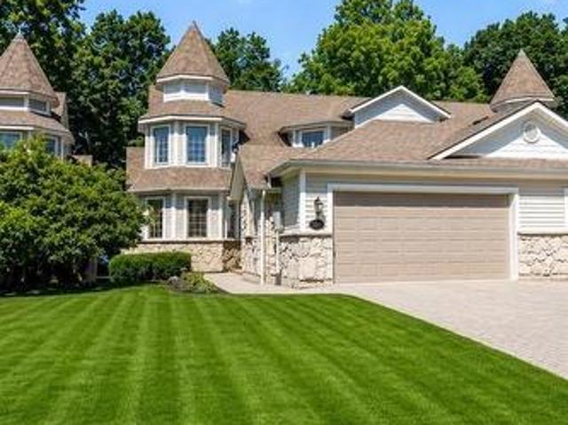 House for sale in Amherstburg, Ontario