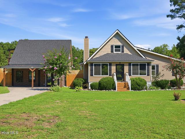 House for sale in Washington, North Carolina