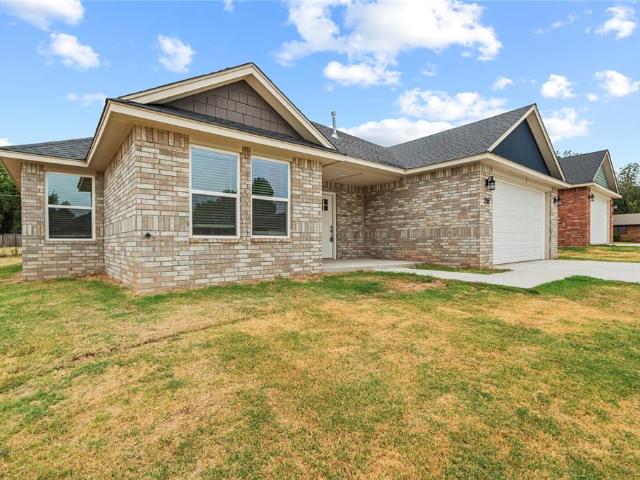 House for sale in Mustang, Oklahoma