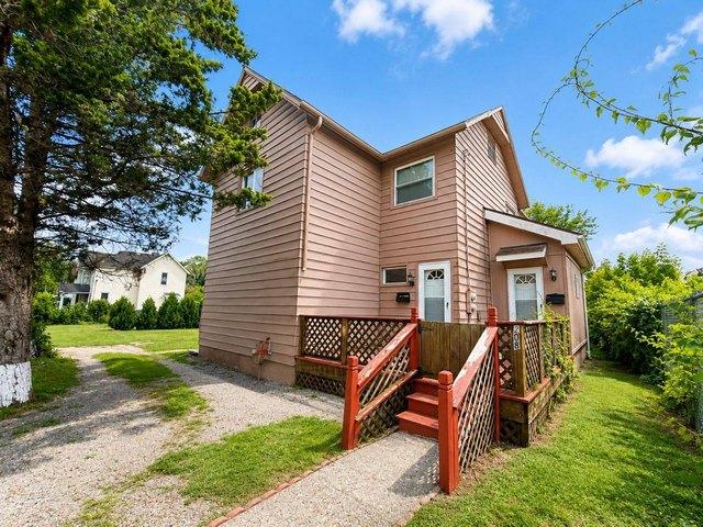 House for sale in New Castle, Pennsylvania
