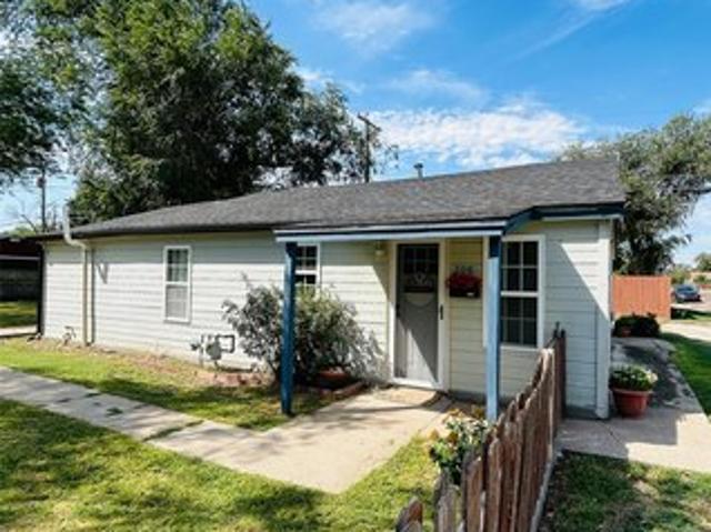 House for sale in Garden City, Finney County