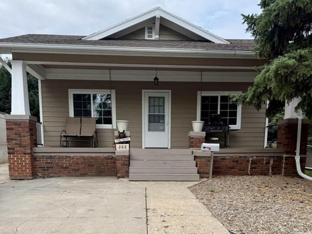 House for sale in Chamberlain, South Dakota