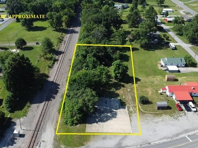 Land for sale in Waltonville, Illinois