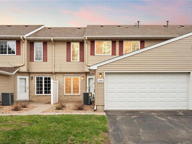 Townhouse for sale in Belle Plaine, Scott County
