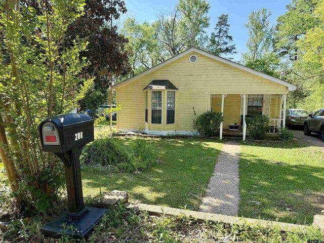 House for sale in Overton, Texas