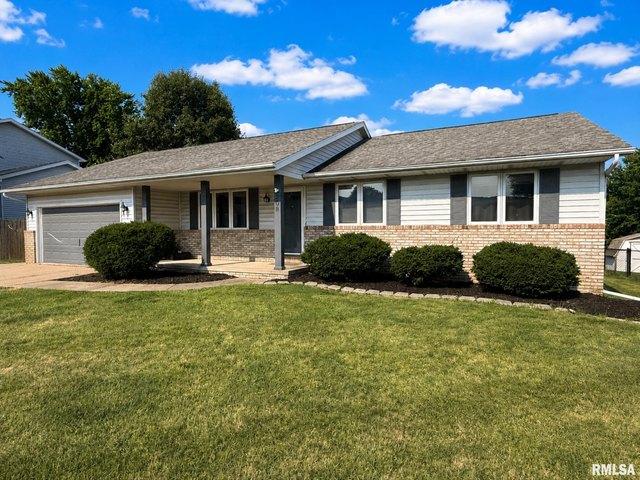 House for sale in East Peoria, Illinois