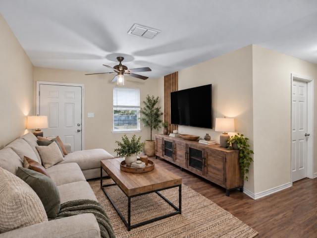 House for sale in Yoakum, Lavaca County