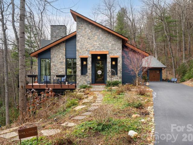 House for sale in East Flat Rock, North Carolina