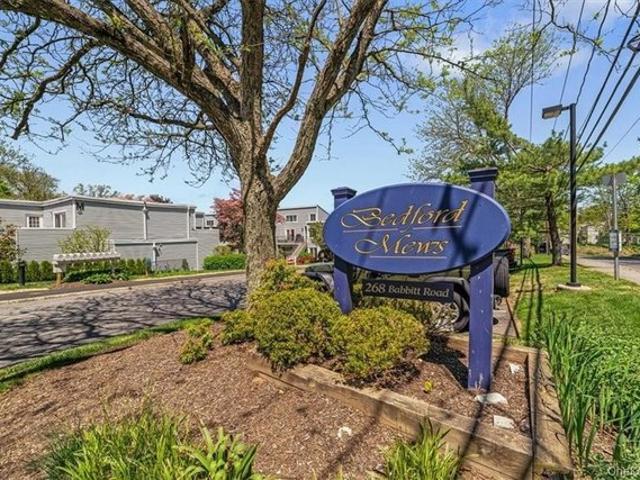 Condo for sale in Bedford Hills, Town of Bedford