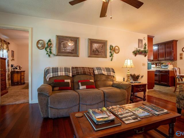 House for sale in Scottsboro, Alabama