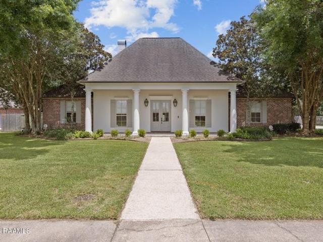 House for sale in Youngsville, Louisiana