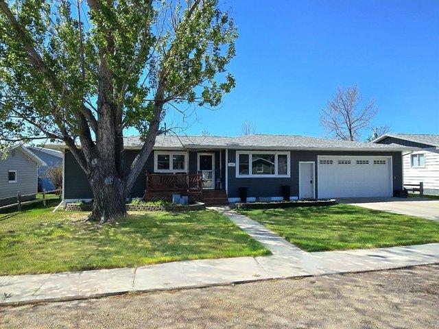 House for sale in Glendive, Montana