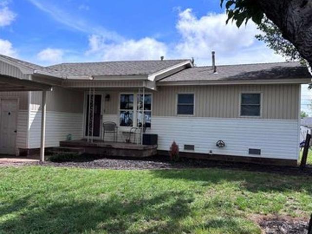 House for sale in Elgin, Oklahoma