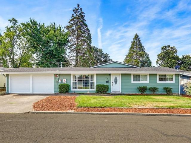 House for sale in Oregonia