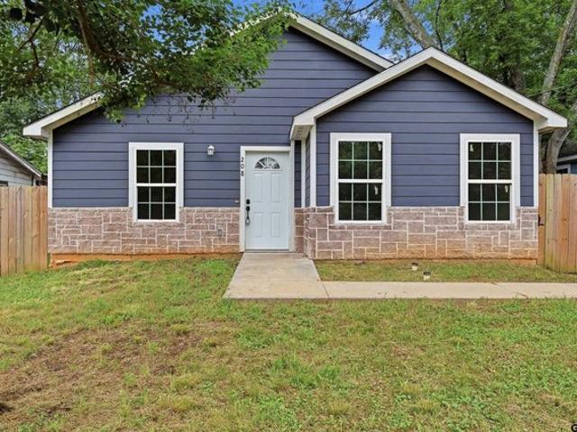 House for sale in Camp, Texas