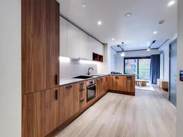 Apartment for rent in Greater London