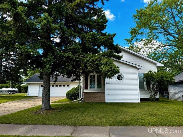 House for sale in Kingsford, Michigan