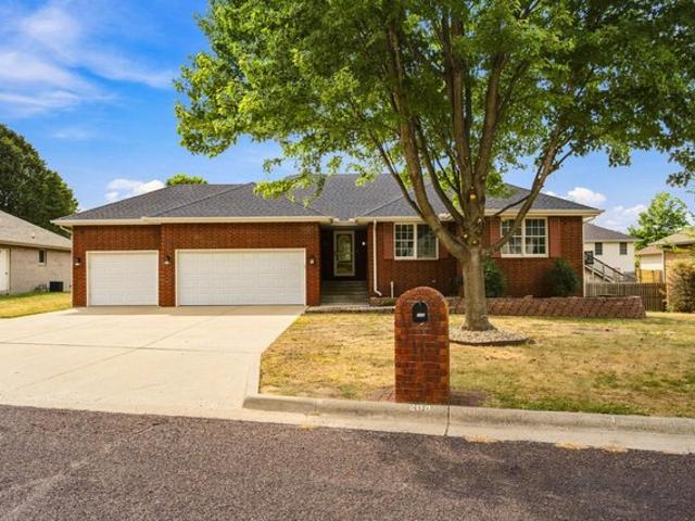 House for sale in Barry, Missouri