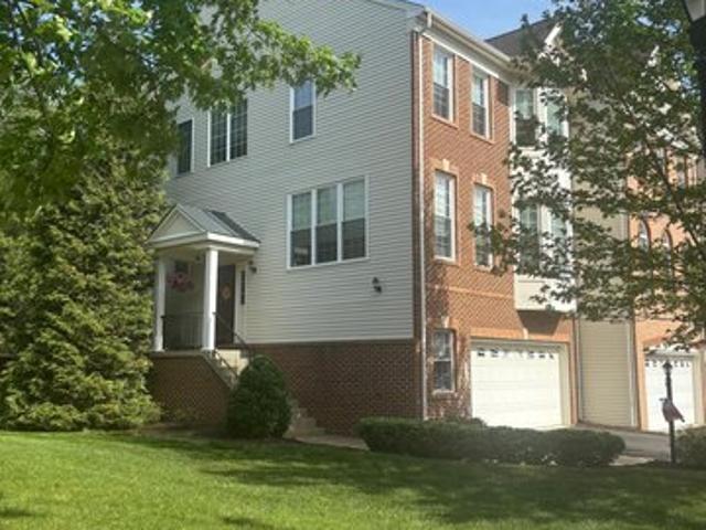 Townhouse for sale in Virginia