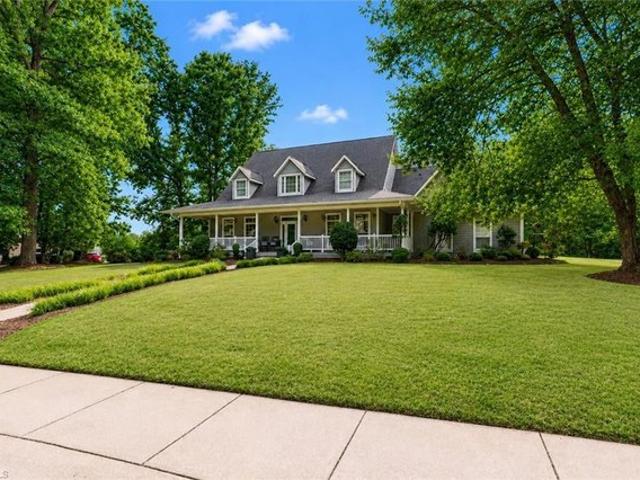 House for sale in Millers Creek, North Carolina