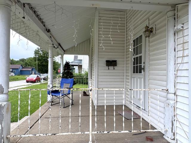 House for sale in Crawfordsville, Indiana