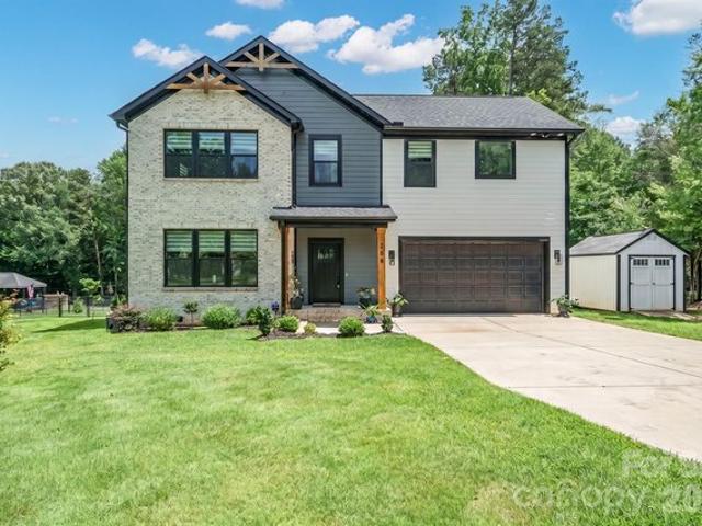 House for sale in Stanley, North Carolina