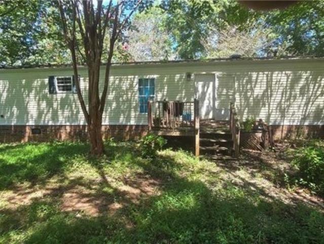 House for sale in Millers Creek, North Carolina