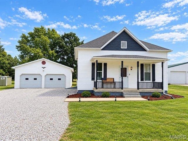 House for sale in Bond, Illinois
