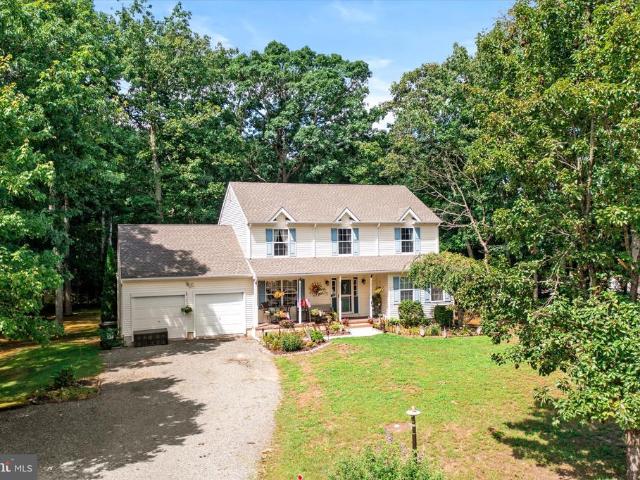House for sale in Cream Ridge, New Jersey