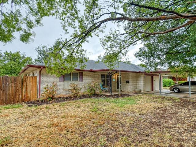 House for sale in Moore, Cleveland County